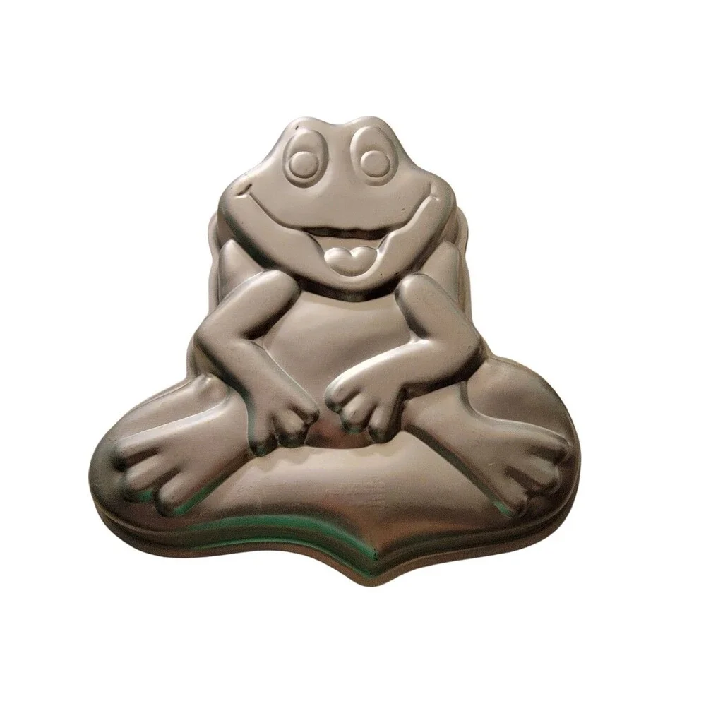 Wilton 1979 Vintage Aluminum Frog Cake Pan Mold #502-1816 Made In Korea